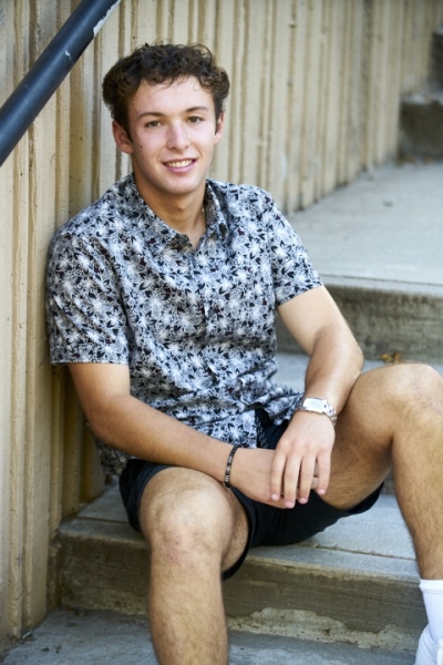 2023-Ari-Senior-Portrait-424