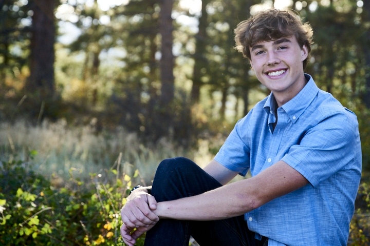 2023-Evan-Senior-Portraits-397