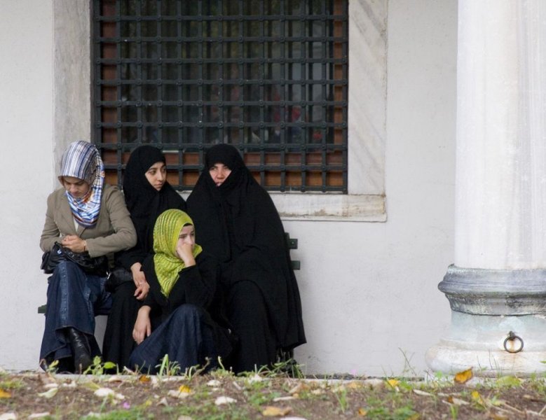 Women-4-women-sitting